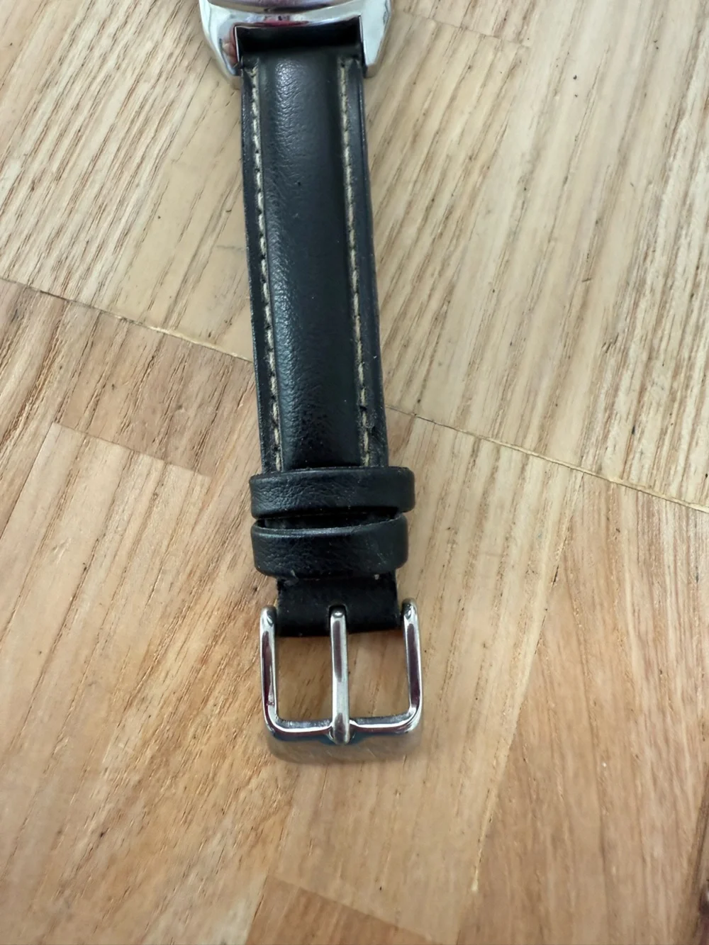 Activa Swiss ladies rectangular silver tone black leather watch NEW BATTERY